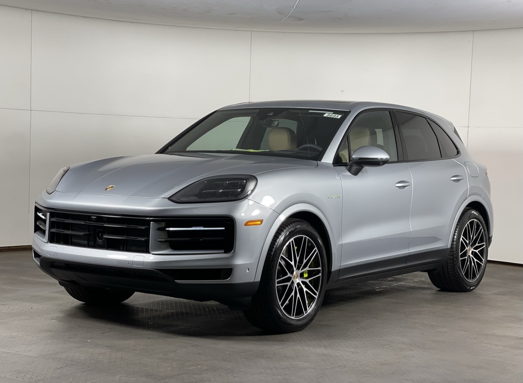 2025 Porsche Cayenne S E-Hybrid