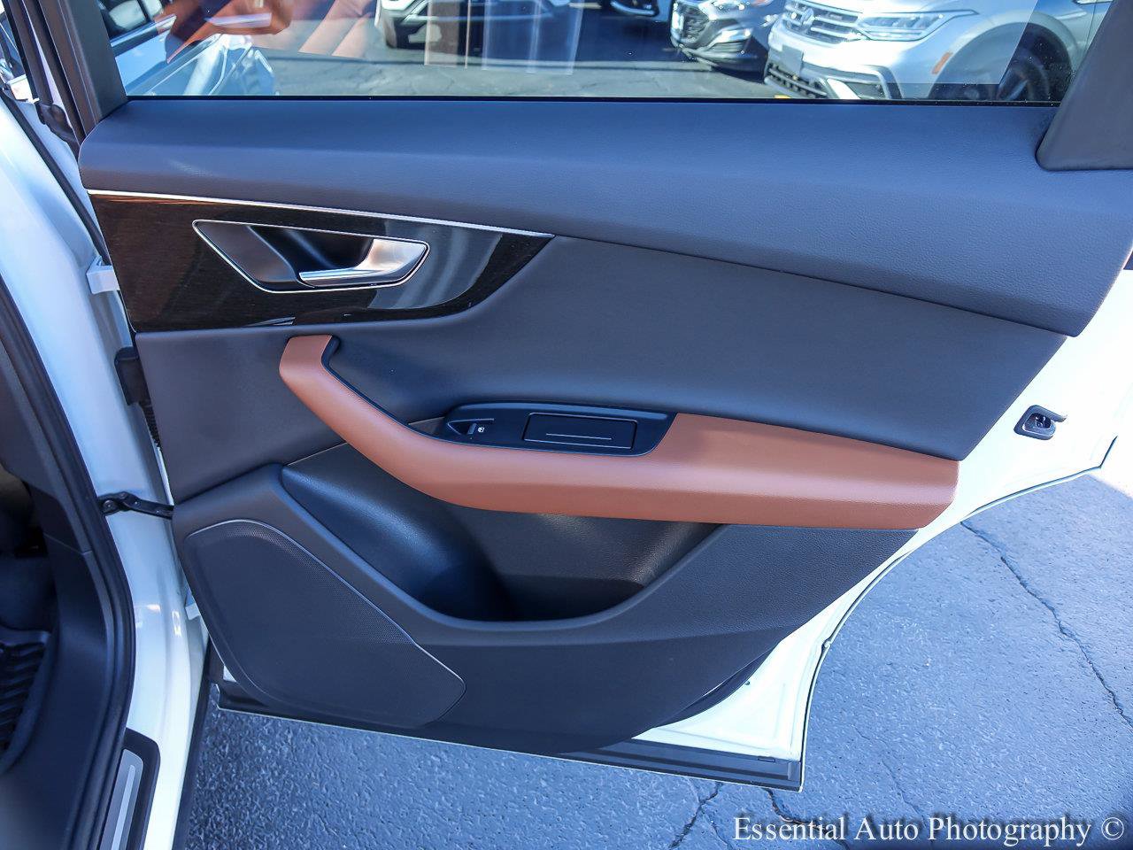 2023 AUDI Q7 - Image 24