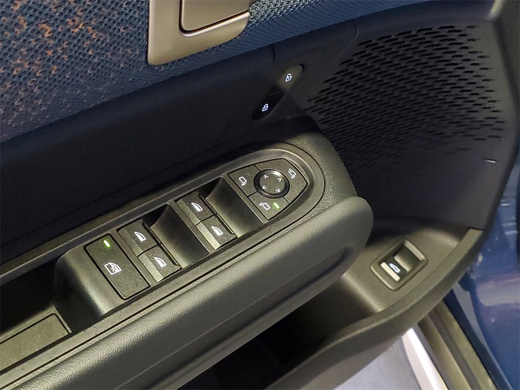 2025 Mini Countryman S photo 12