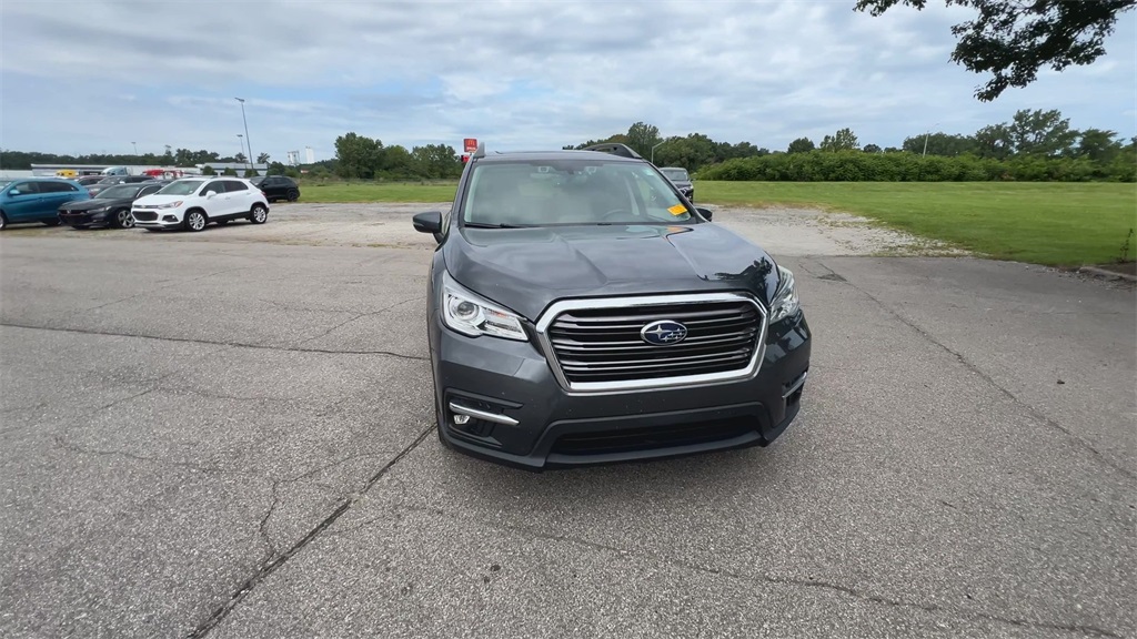 2021 Subaru Ascent Limited photo 3