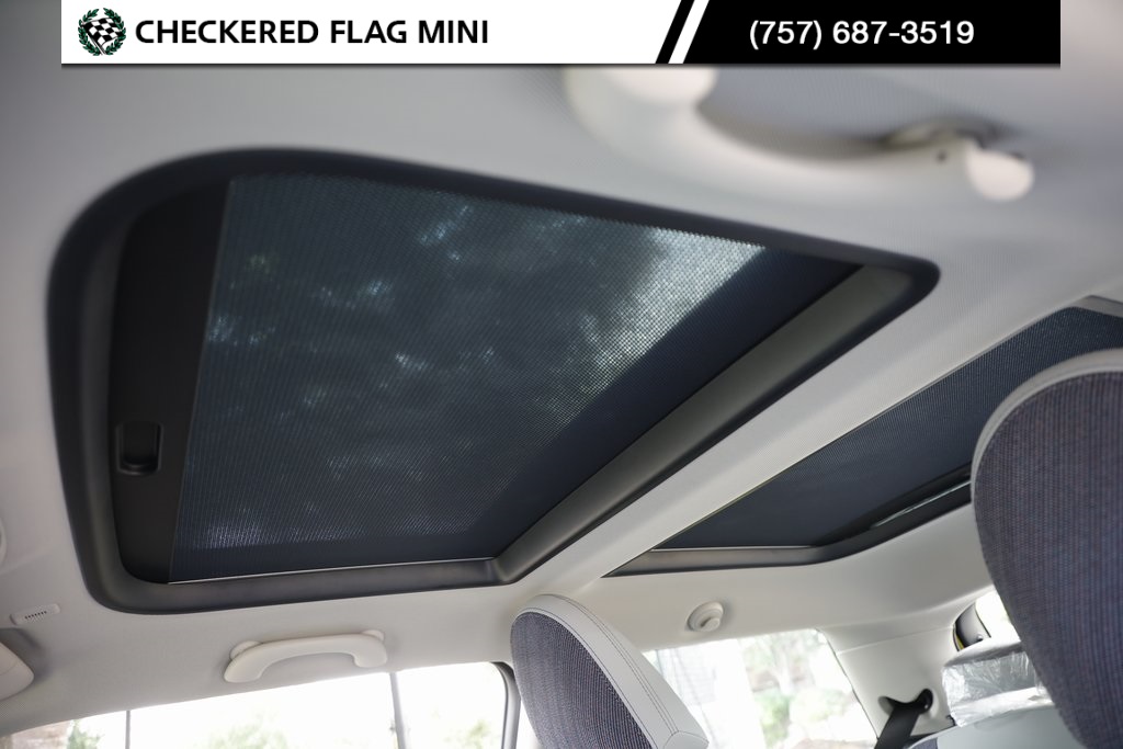 2025 Mini Cooper Hardtop S photo 17