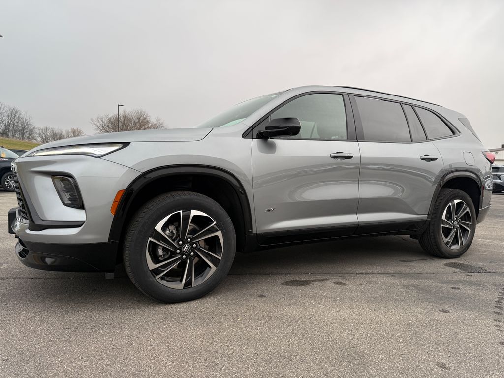 2025 Buick Enclave Sport Touring's photo