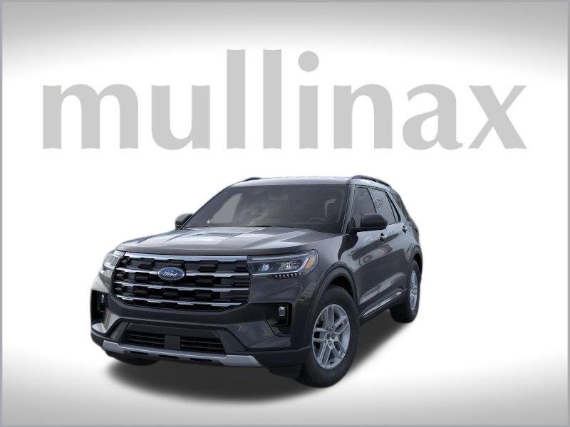 2025 Ford Explorer photo 4