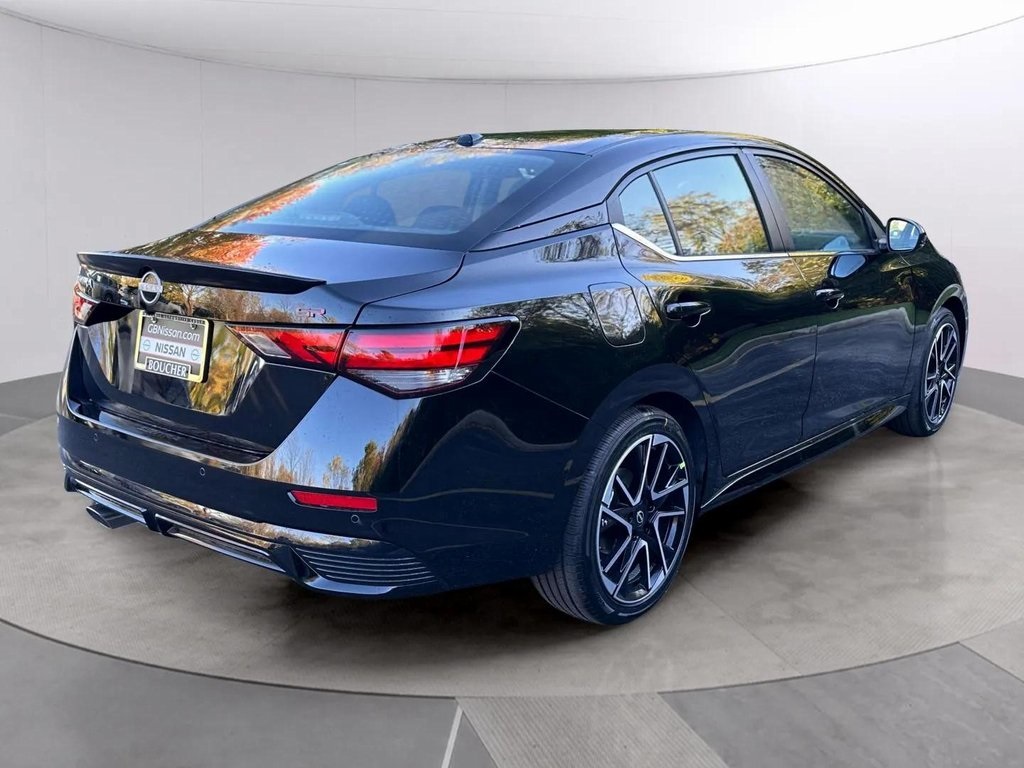 2025 Nissan Sentra SR photo 3