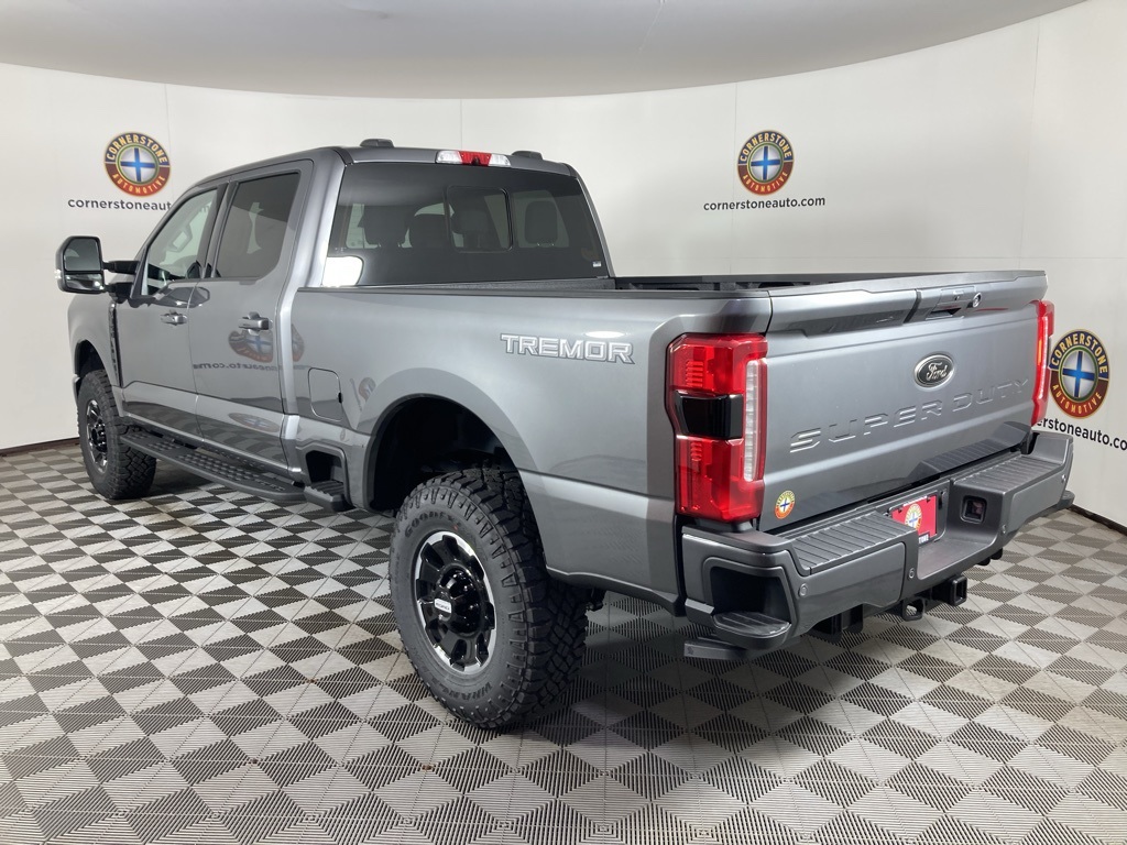 2025 Ford F-350 photo 20