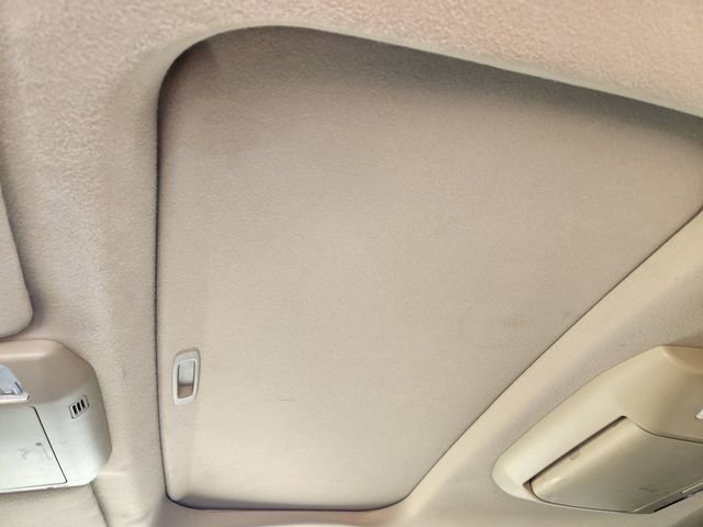 2015 Toyota Sequoia Platinum photo 25