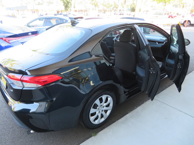 2024 Toyota Corolla LE photo 9