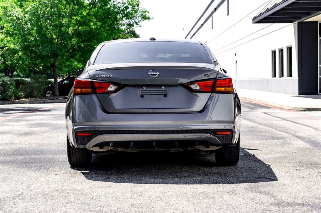 2024 Nissan Altima 2.5 SV photo 5