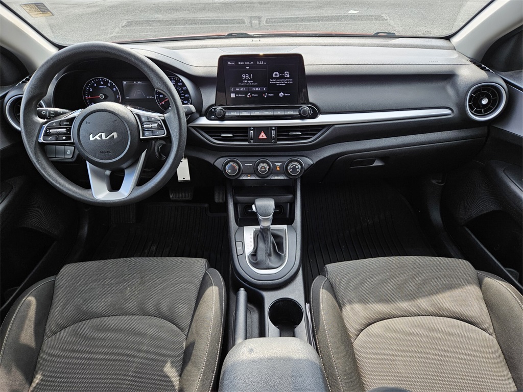 2023 Kia Forte LXS photo 8