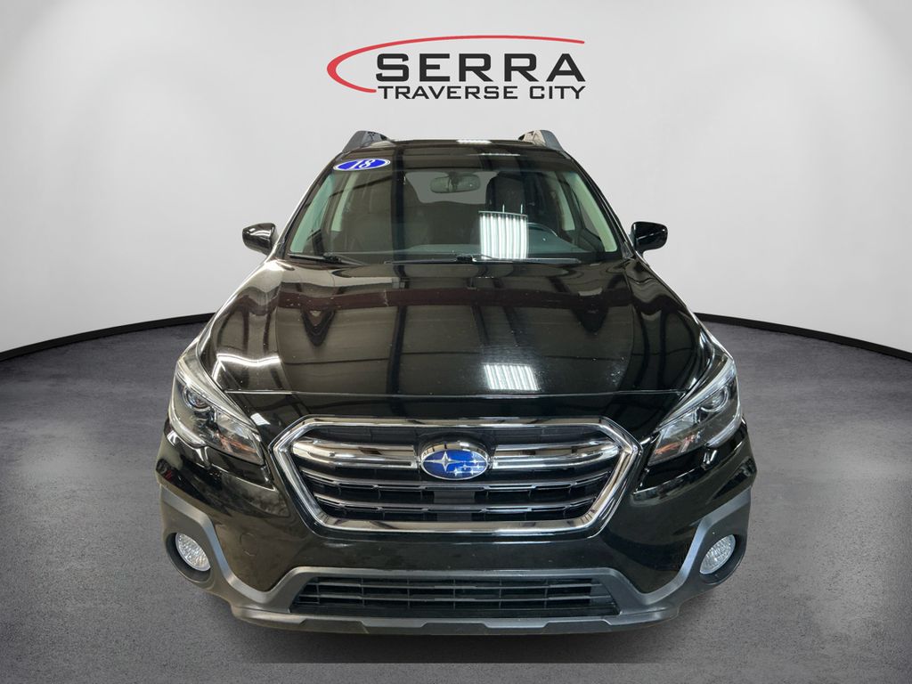 2018 Subaru Outback 2.5i Premium photo 2