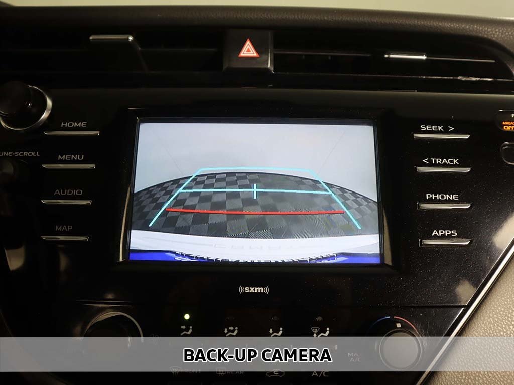 2020 Toyota Camry LE photo 3