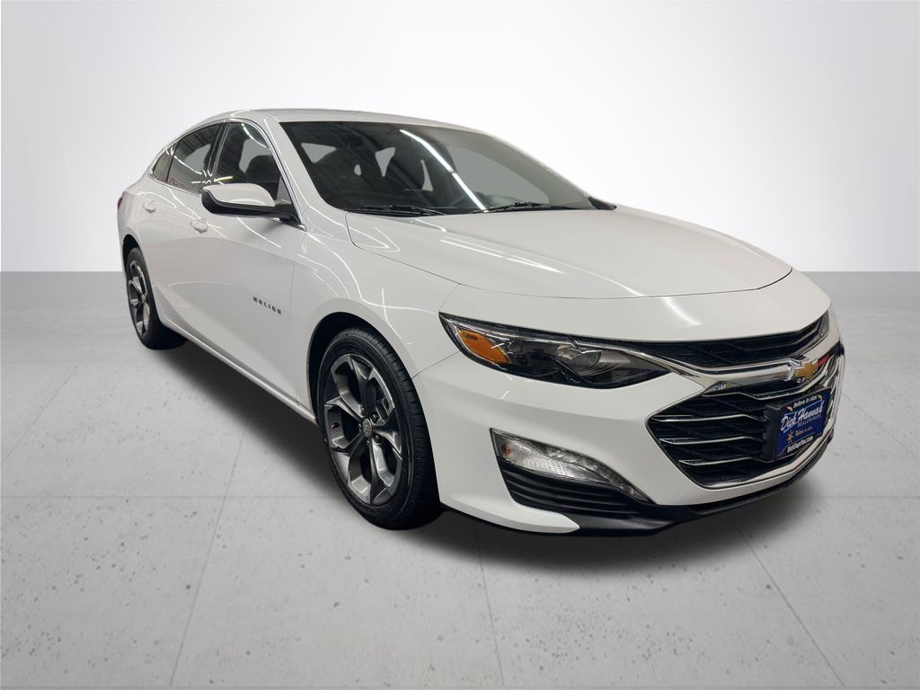 2024 Chevrolet Malibu 1LT photo 9