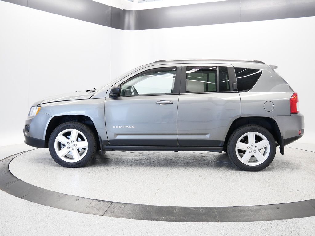 Used 2011 Jeep Compass Limited with VIN 1J4NT5FB3BD287987 for sale in Coon Rapids, Minnesota