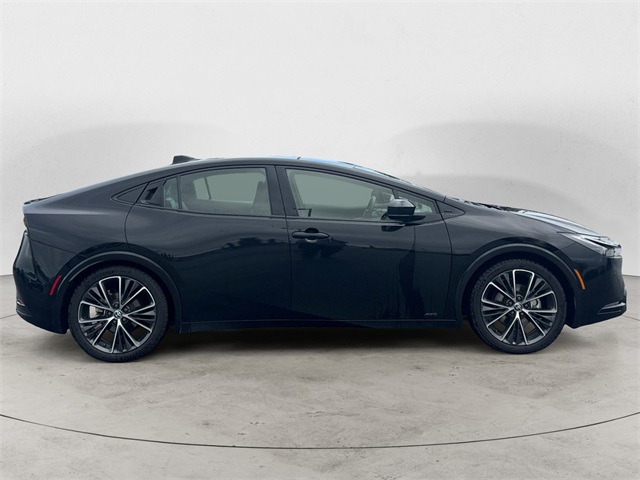 2023 Toyota Prius XLE photo 6