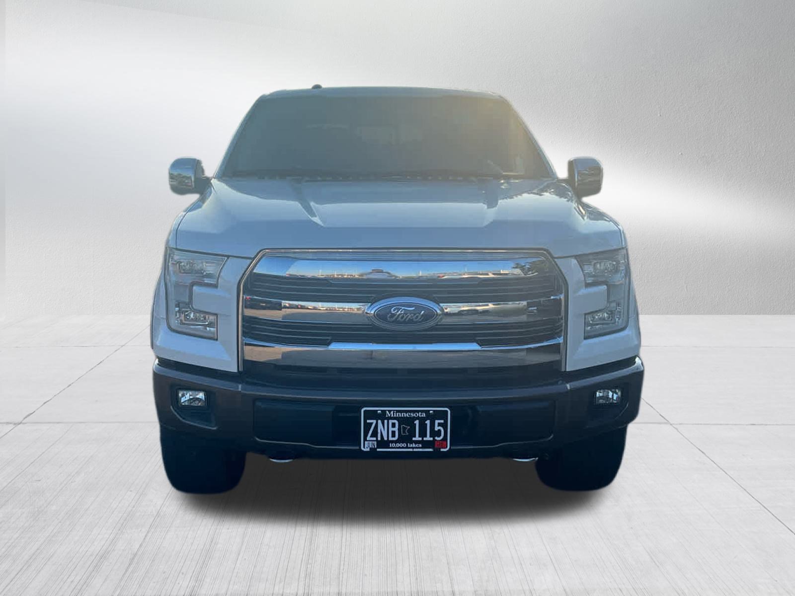 2016 Ford F-150 Lariat photo 3