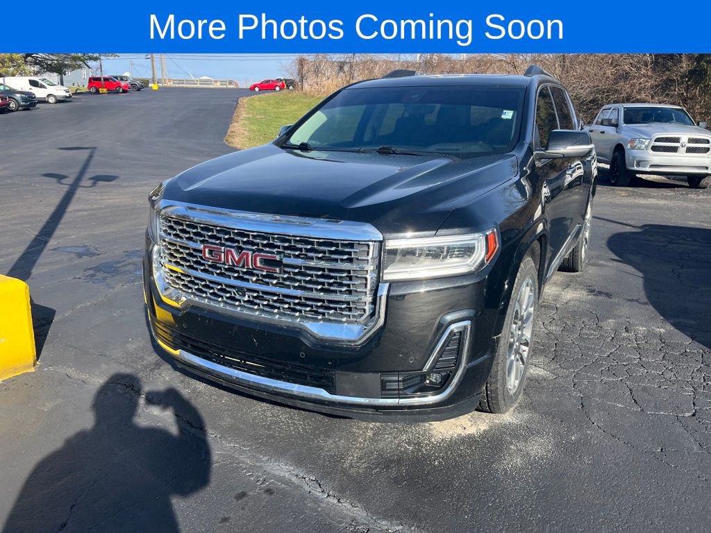 2021 GMC Acadia Denali's photo