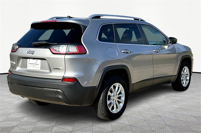 2019 Jeep Cherokee Latitude photo 3
