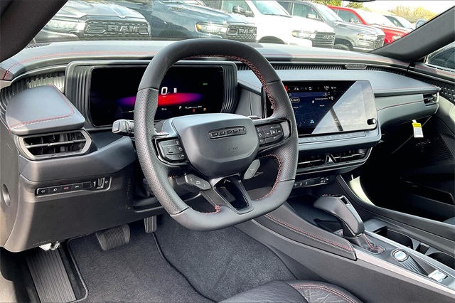 2025 Dodge Charger R/T photo 6