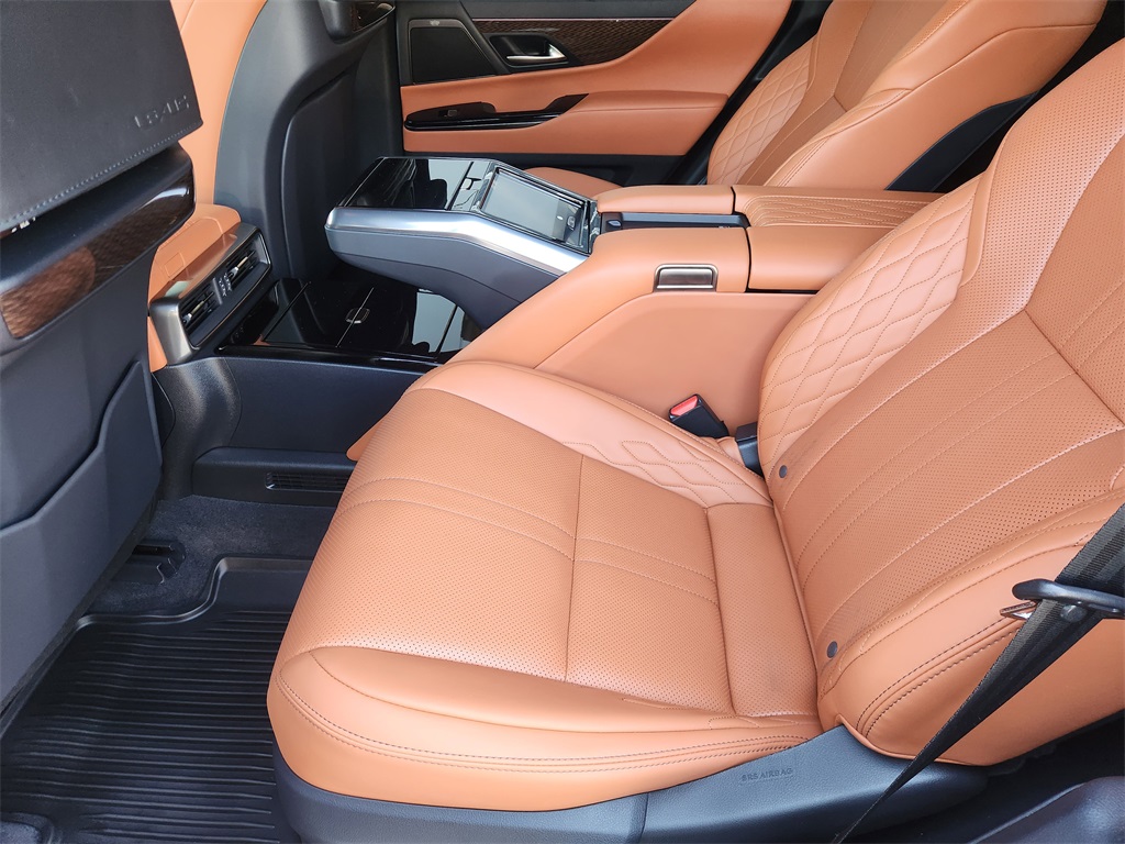 2023 Lexus LX 600 Ultra Luxury photo 26
