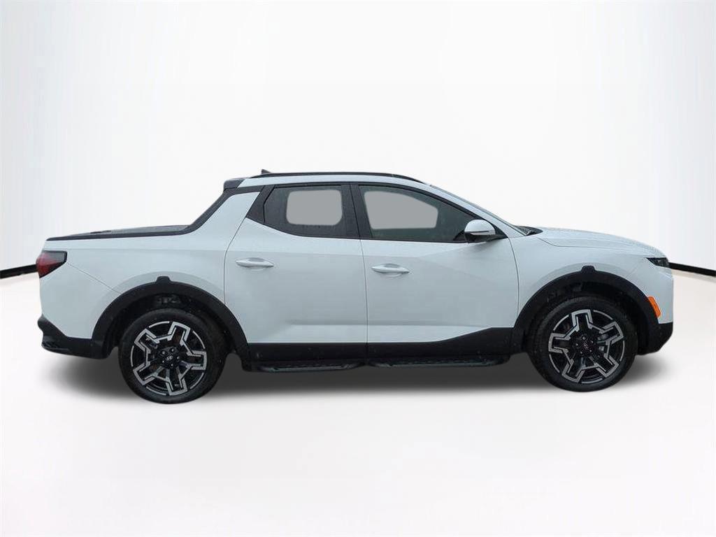 2025 Hyundai Santa Cruz Limited photo 2