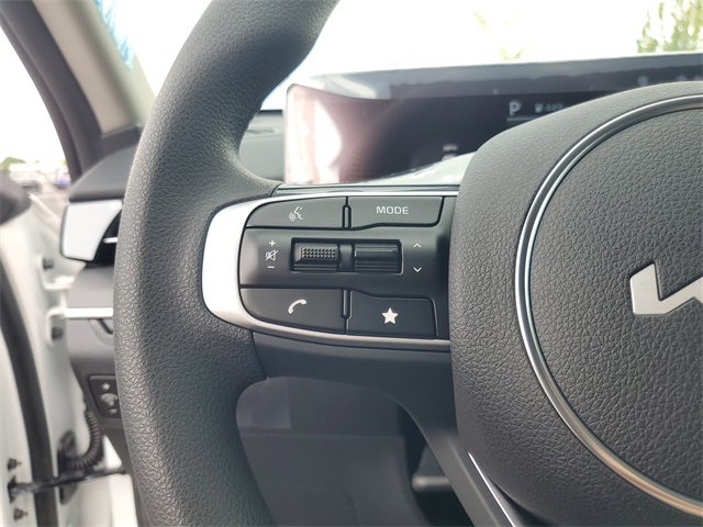 2026 Kia K5 LXS photo 14