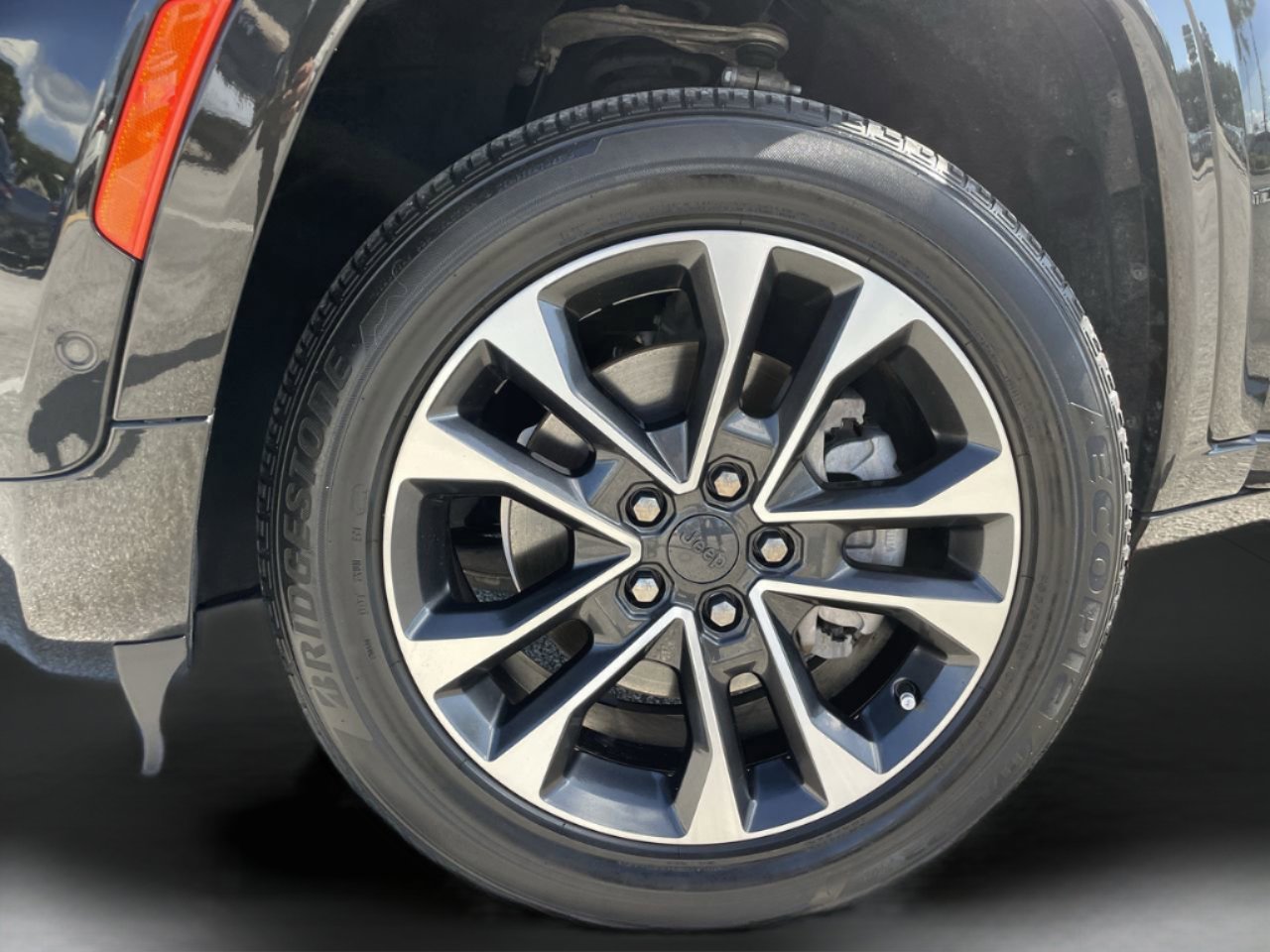 2022 Jeep Grand Cherokee Overland photo 34