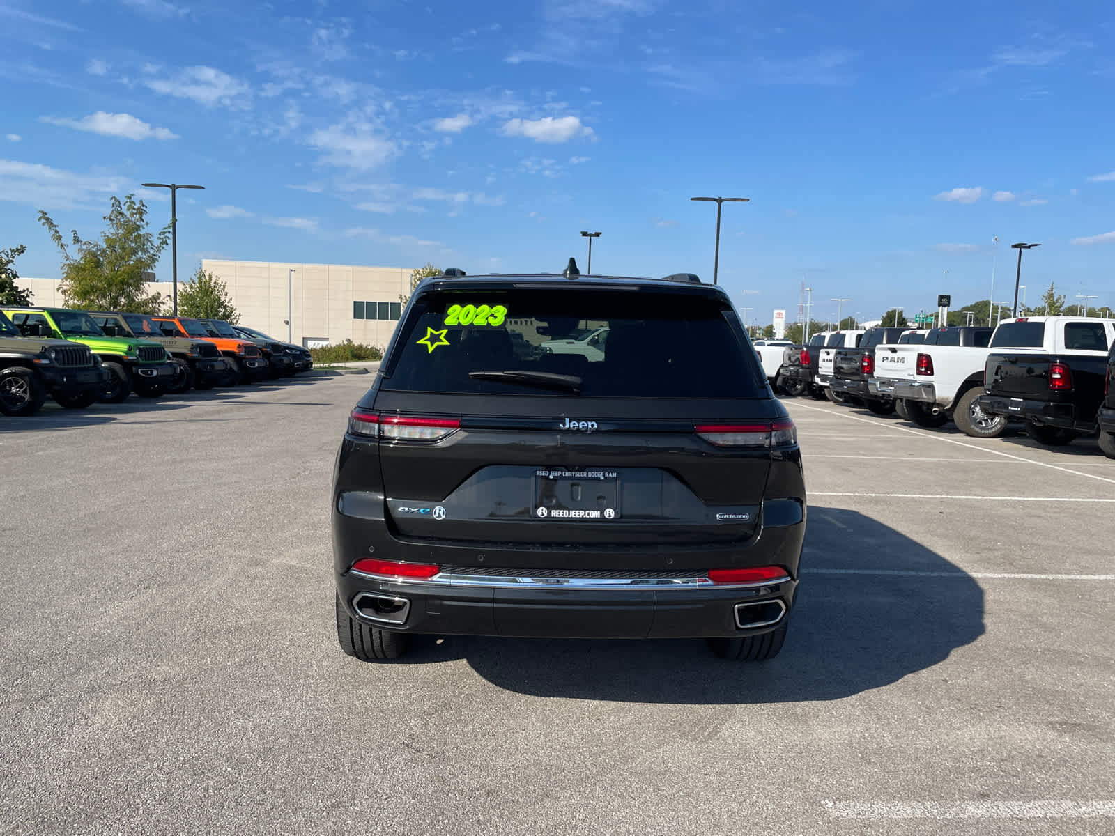 2023 Jeep Cherokee Overland 4xe photo 4