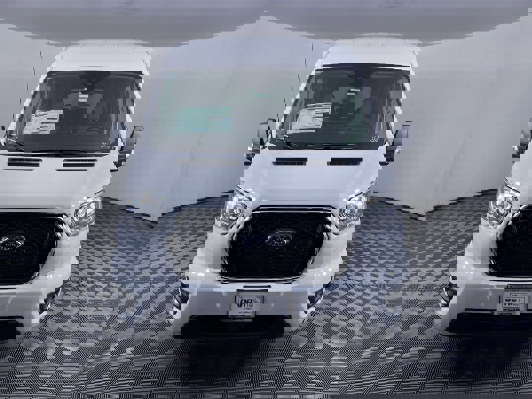2025 Ford Transit Passenger XLT photo 25