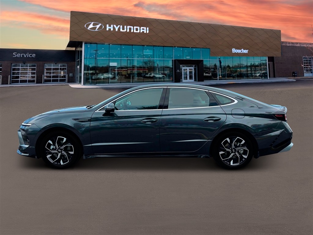 2025 Hyundai Sonata SEL photo 3