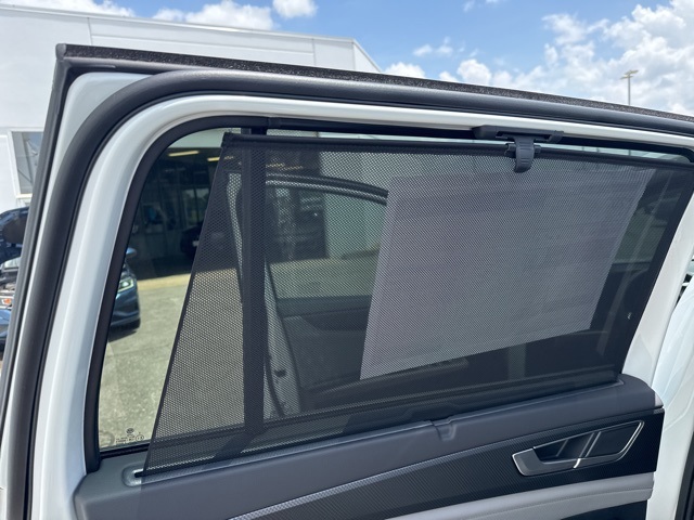 2025 Volkswagen Atlas Peak Edition SE photo 24