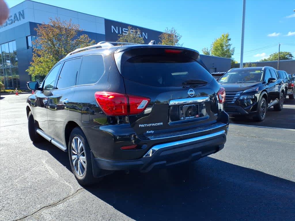 2020 Nissan Pathfinder S photo 7