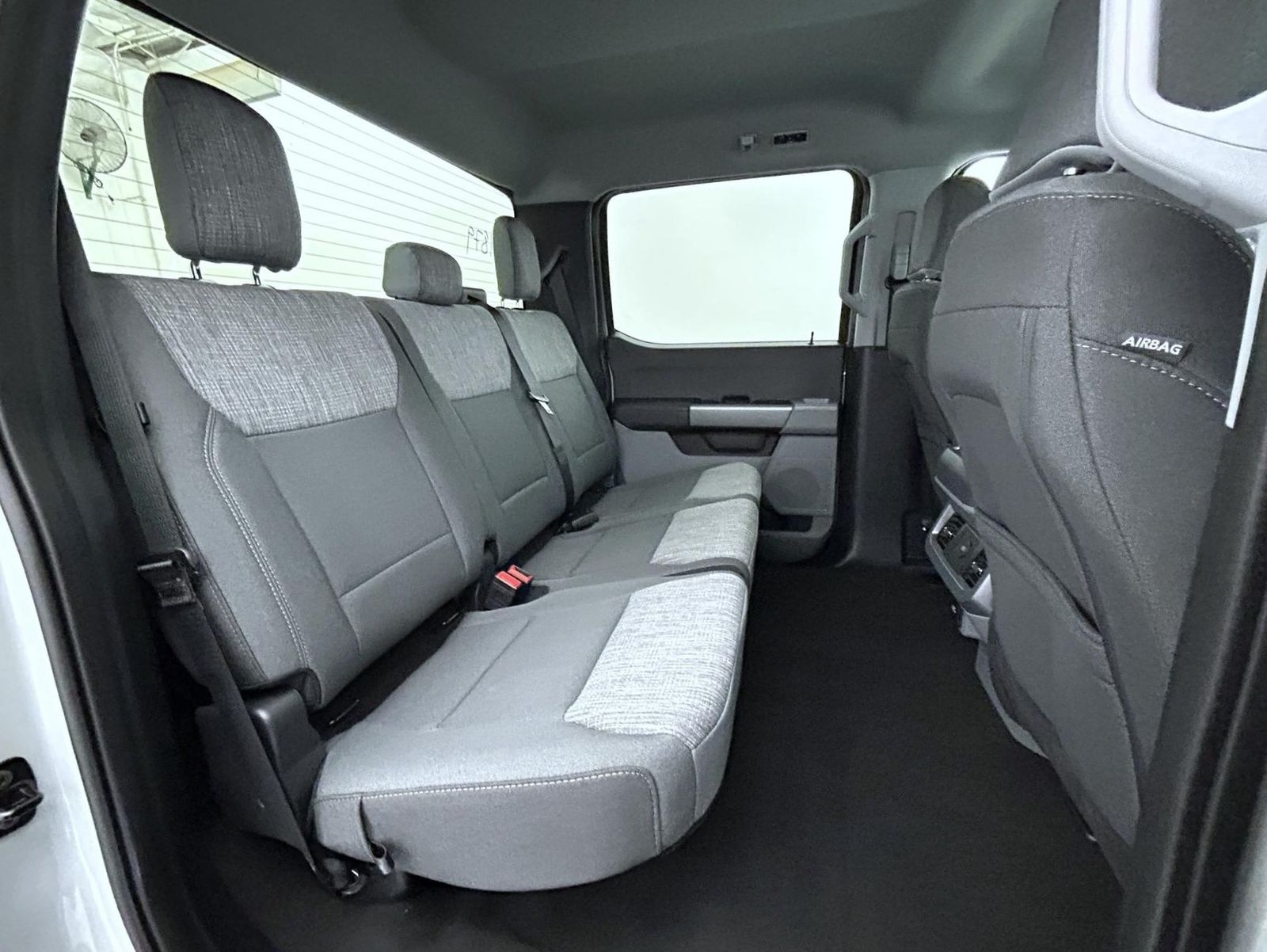 2025 Ford F-250 XLT photo 17