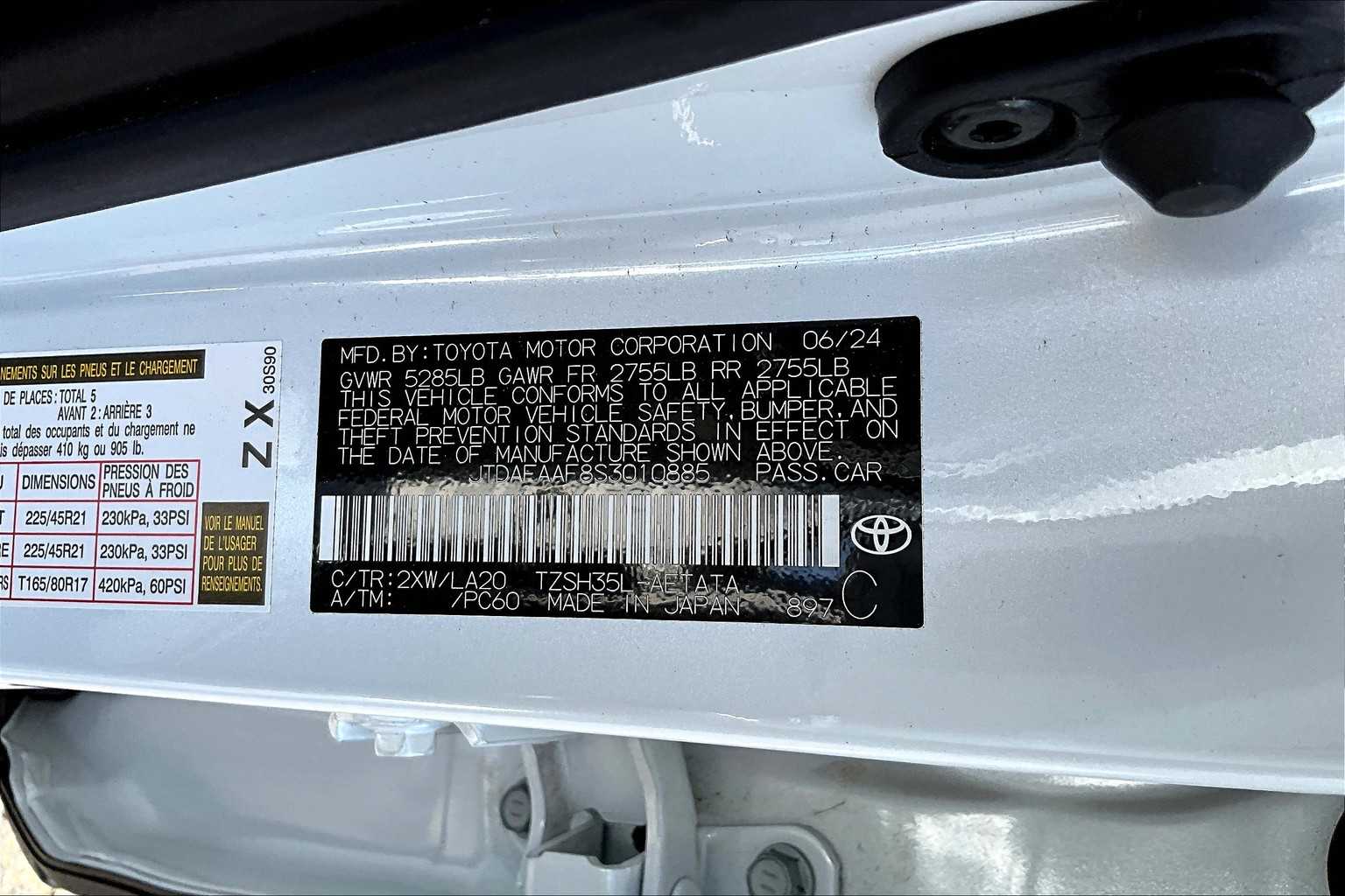 2025 Toyota Crown Platinum photo 28