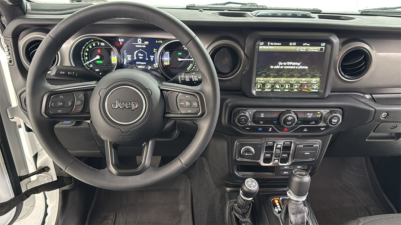 2023 Jeep Wrangler Base 4xe photo 9