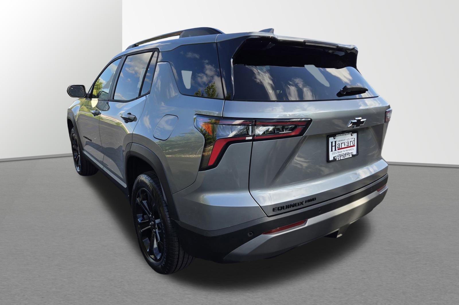 2026 Chevrolet Equinox LT photo 4