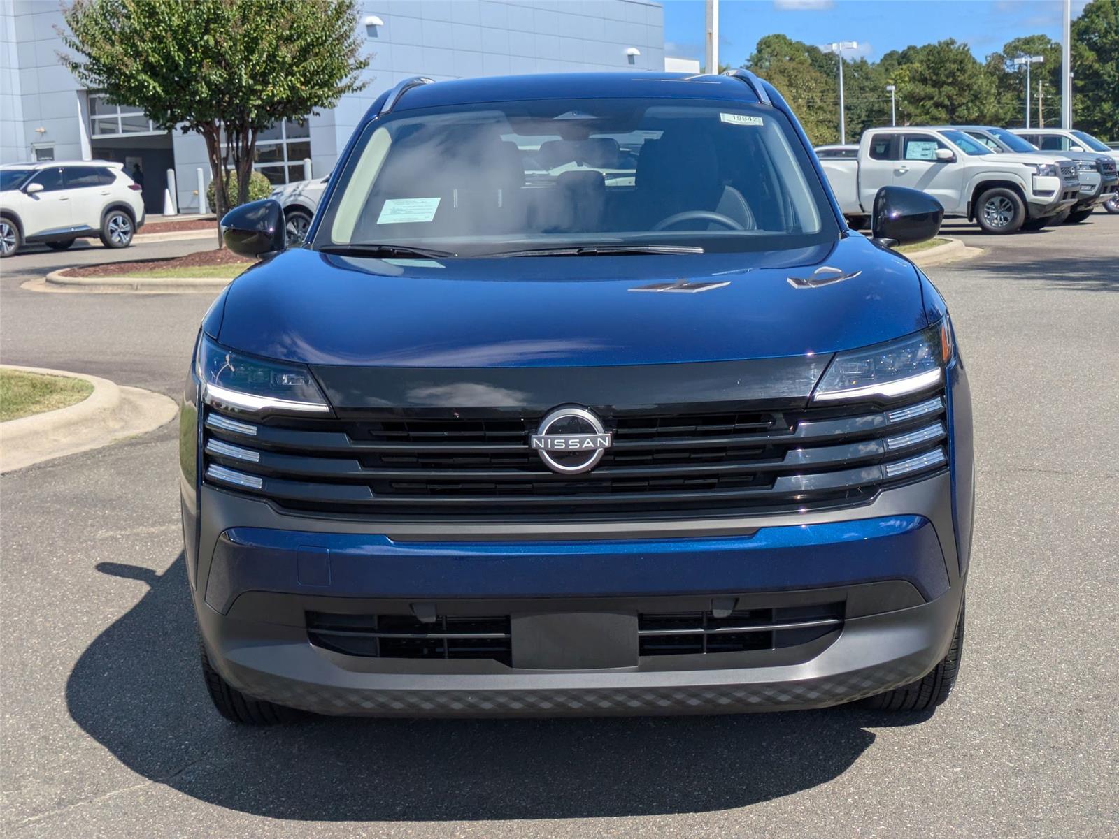 2026 Nissan Kicks SV photo 2