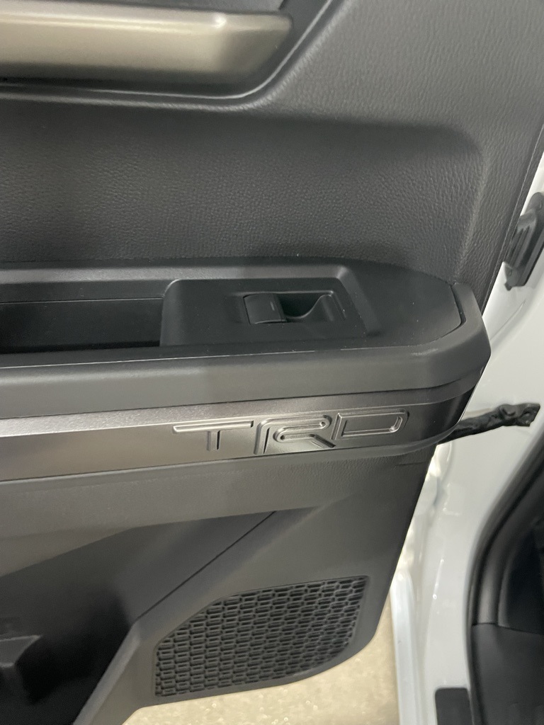2025 Toyota Tacoma photo 17