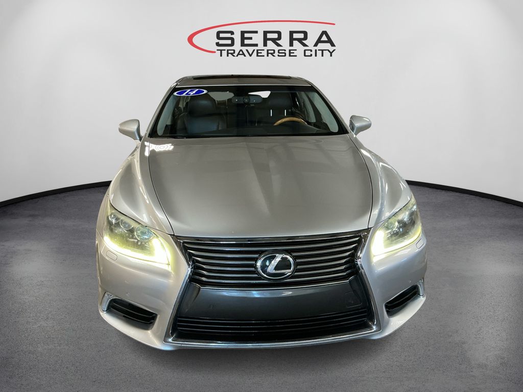 2014 Lexus LS 460 L photo 2