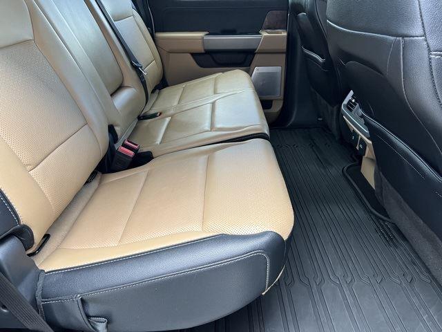 2022 Ford F-150 Lariat photo 24