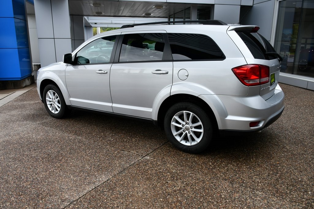 2014 Dodge Journey SXT photo 4
