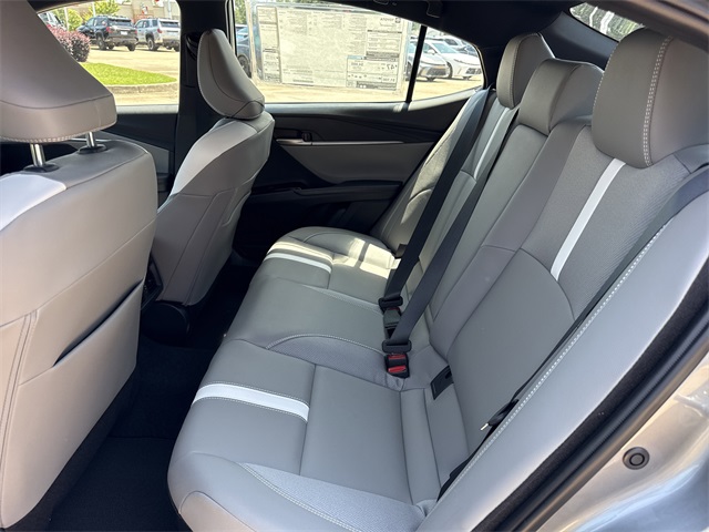 2025 Toyota Camry SE photo 10
