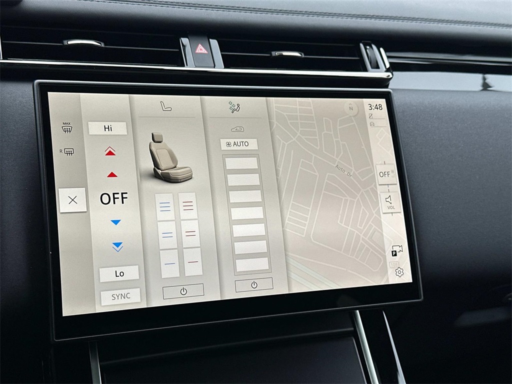 2026 Land Rover Range Rover Velar SE photo 4