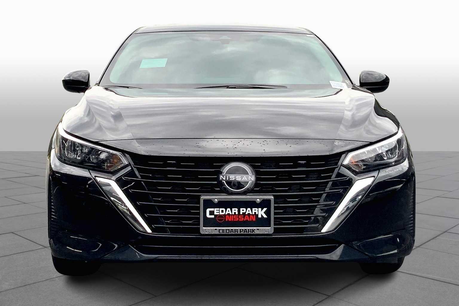 2025 Nissan Sentra SV photo 3