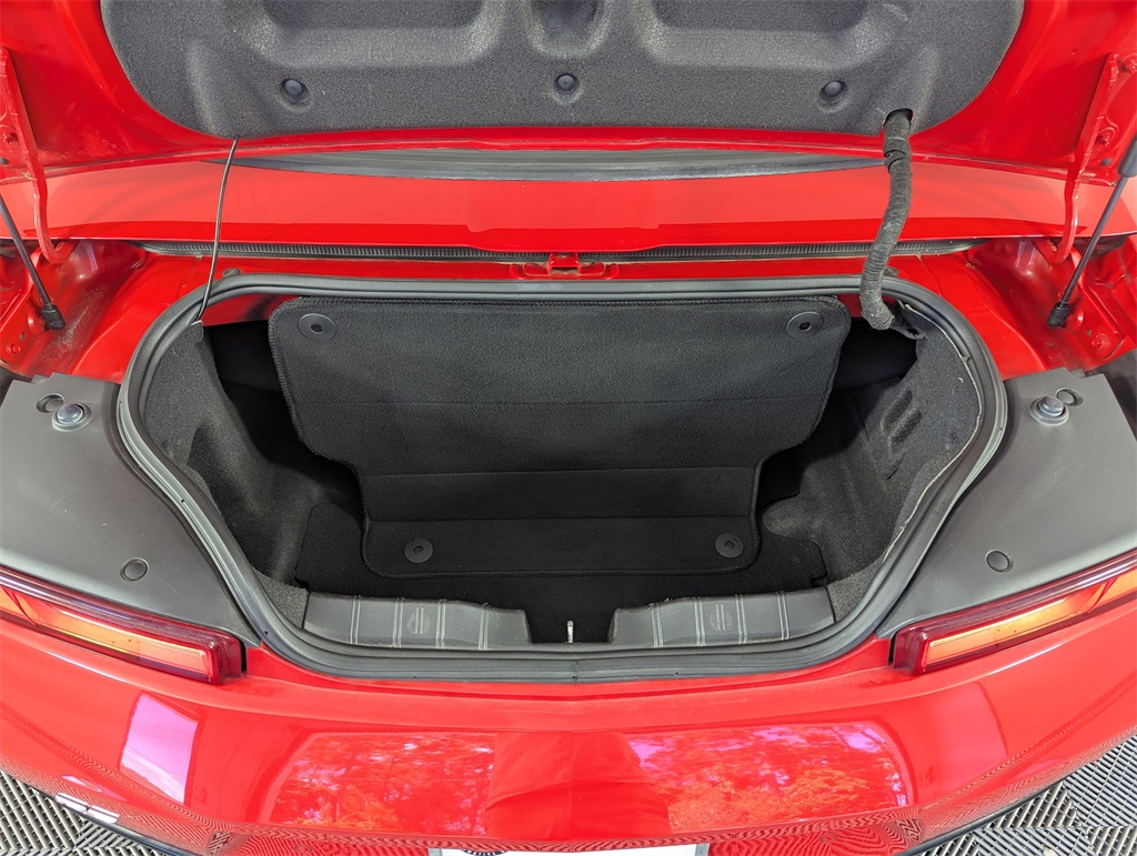 2017 Chevrolet Camaro 2LT photo 27