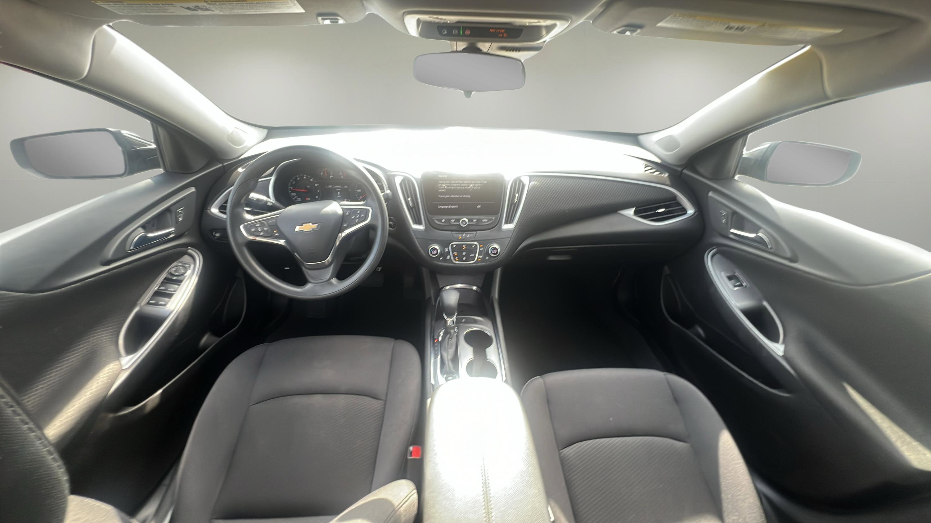 2023 Chevrolet Malibu 1LT photo 9