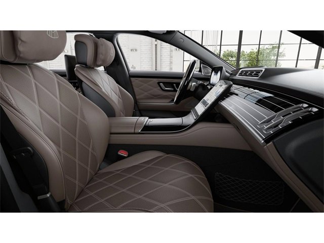 2026 Mercedes Benz S Maybach 580 4MATIC photo 4