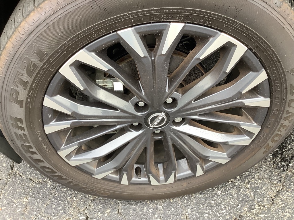 Used 2019 Nissan Rogue SV with VIN JN8AT2MT5KW252830 for sale in Lexington, NC
