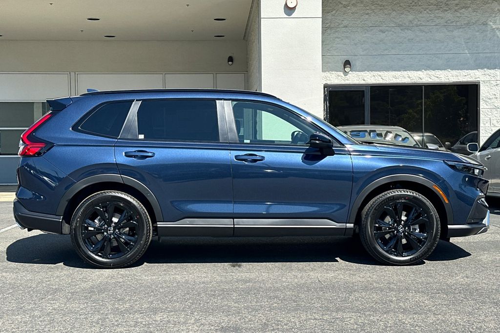 2026 Honda CR-V Hybrid Sport Touring photo 3