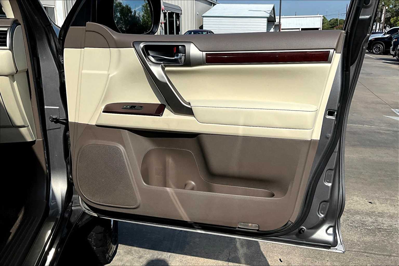 2014 Lexus GX 460 Base photo 20