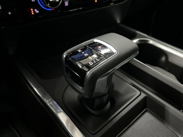 2026 Gmc Sierra 1500 SLT photo 14